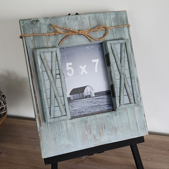 Rustic Picture Frame with Barn Doors, Kelly Berkey Art, 5x7 Picture Frame Unique - Picture 3 of 16